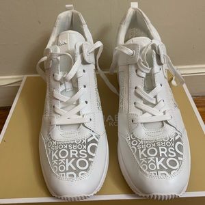 Micheal Kors White Sneakers
